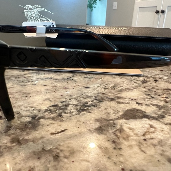 Brand new unisex, Burberry ophthalmic frame - Picture 5 of 5